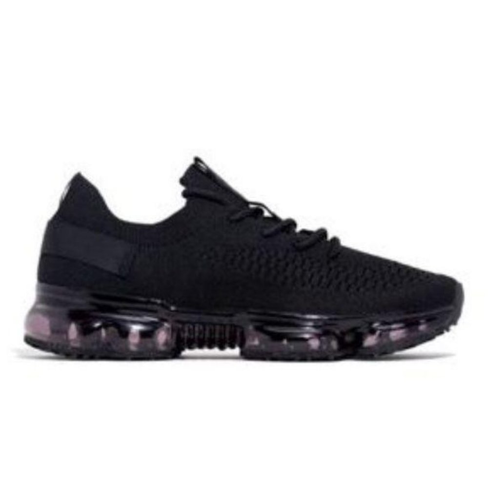 !! NEW !! Slip On Flyknit Sneakers in Pink Tie Dye - Picture 9 of 10